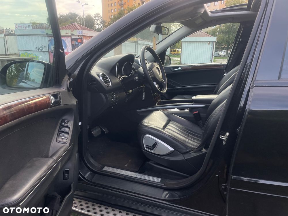 Mercedes-Benz ML 350 4Matic 7G-TRONIC Grand Edition - 18