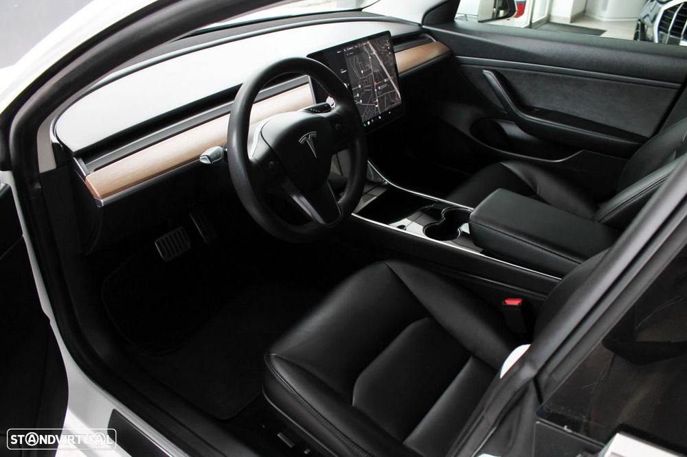 Tesla Model 3 Standard Range Plus RWD - 6