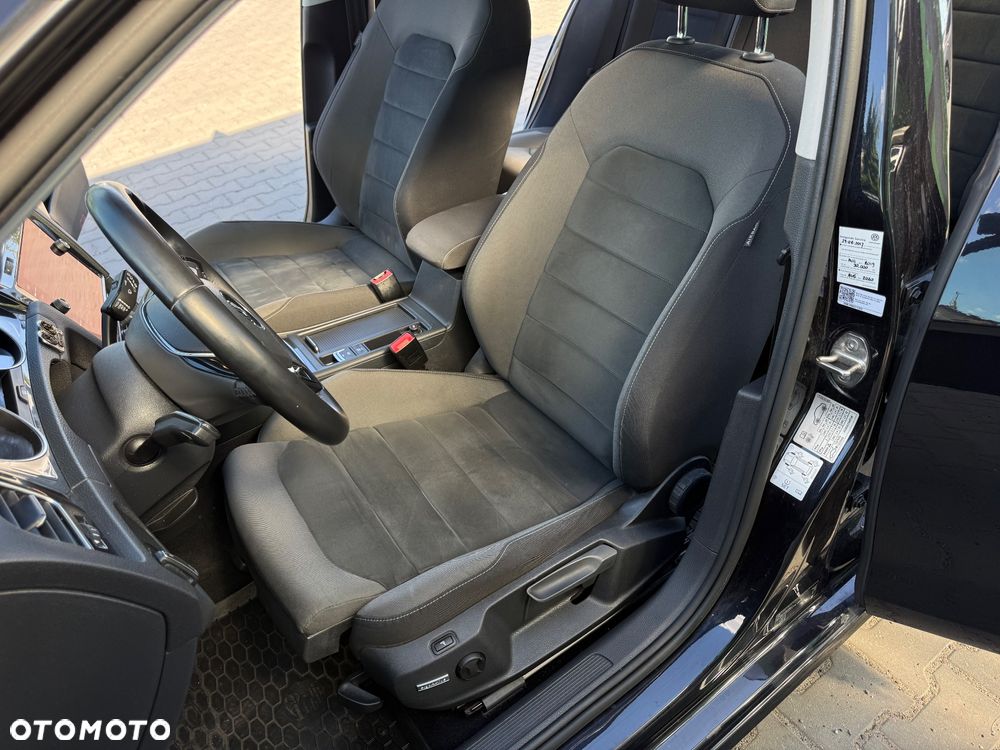 Volkswagen Golf 1.6 TDI BlueMotion Technology DSG Comfortline - 11