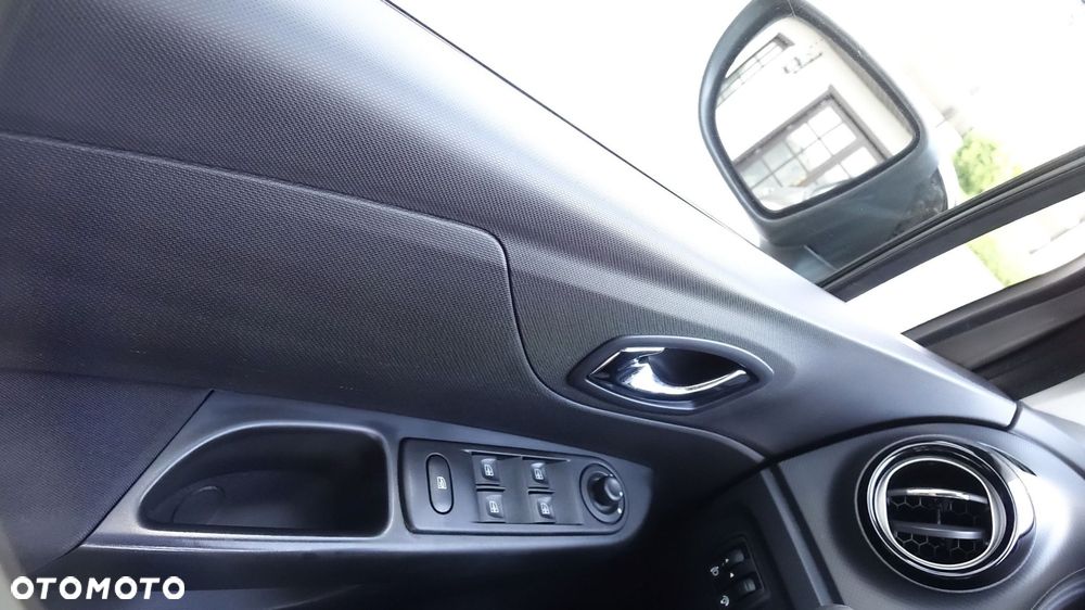 Renault Captur - 33
