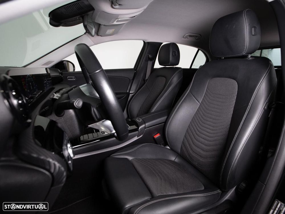 Mercedes-Benz A 250 e - 8