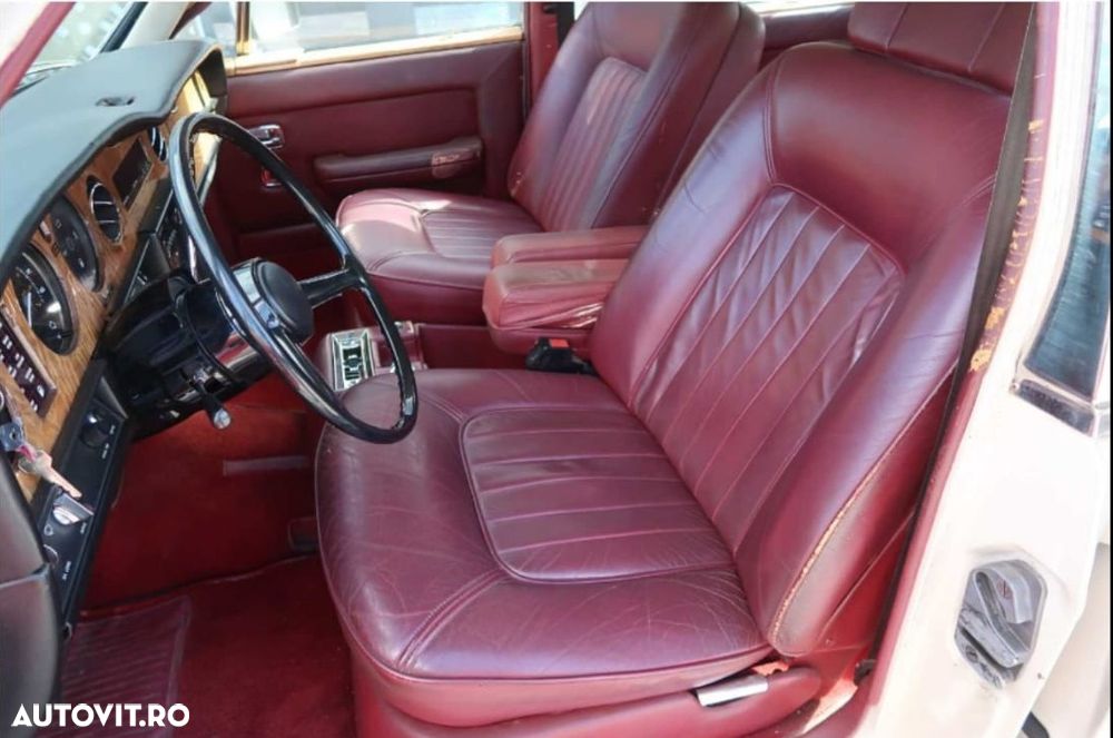 Rolls-Royce Silver Spirit - 8