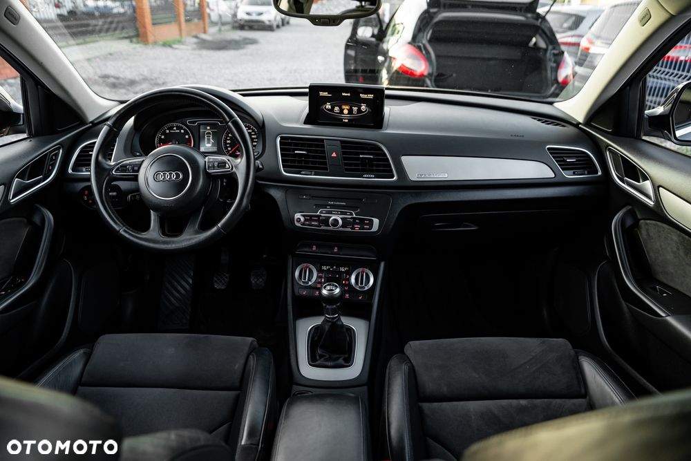 Audi Q3 2.0 TFSI Quattro - 36