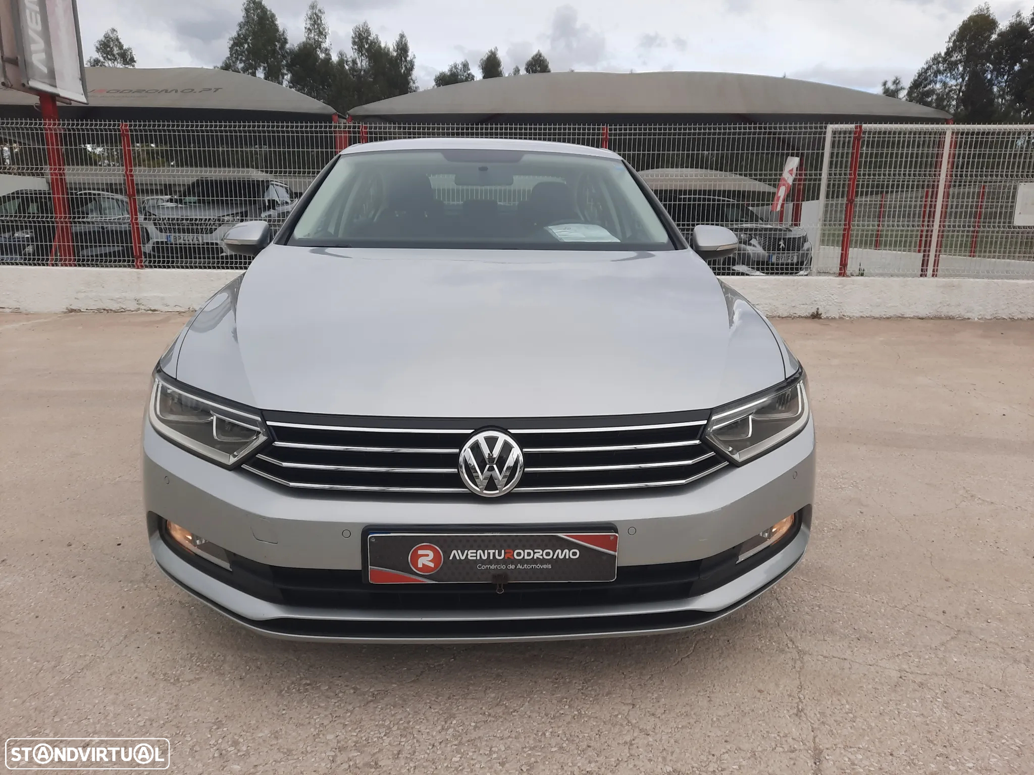 VW Passat 1.6 TDI BlueMotion - 3