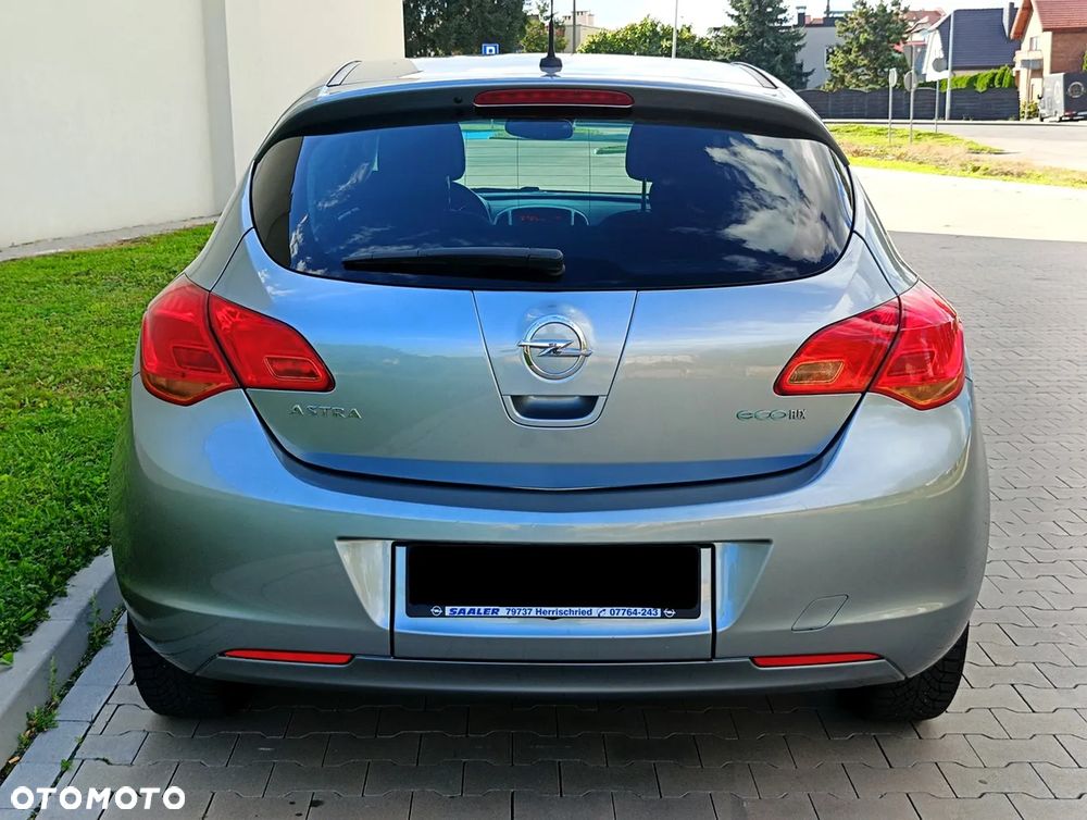Opel Astra 1.4 EcoFLEX Start/Stop Innovation - 19