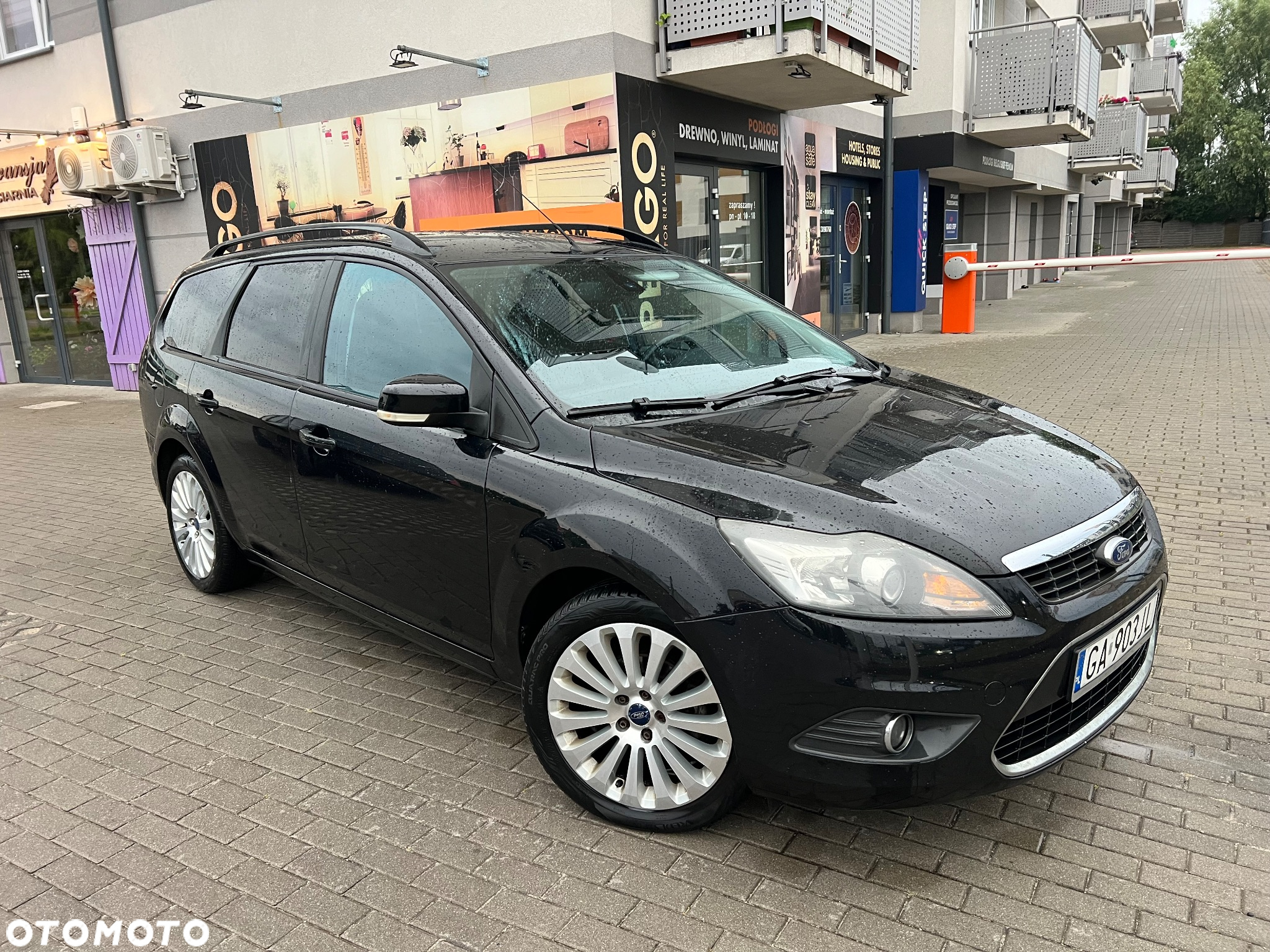 Ford Focus 1.8 FF Platinium X - 24