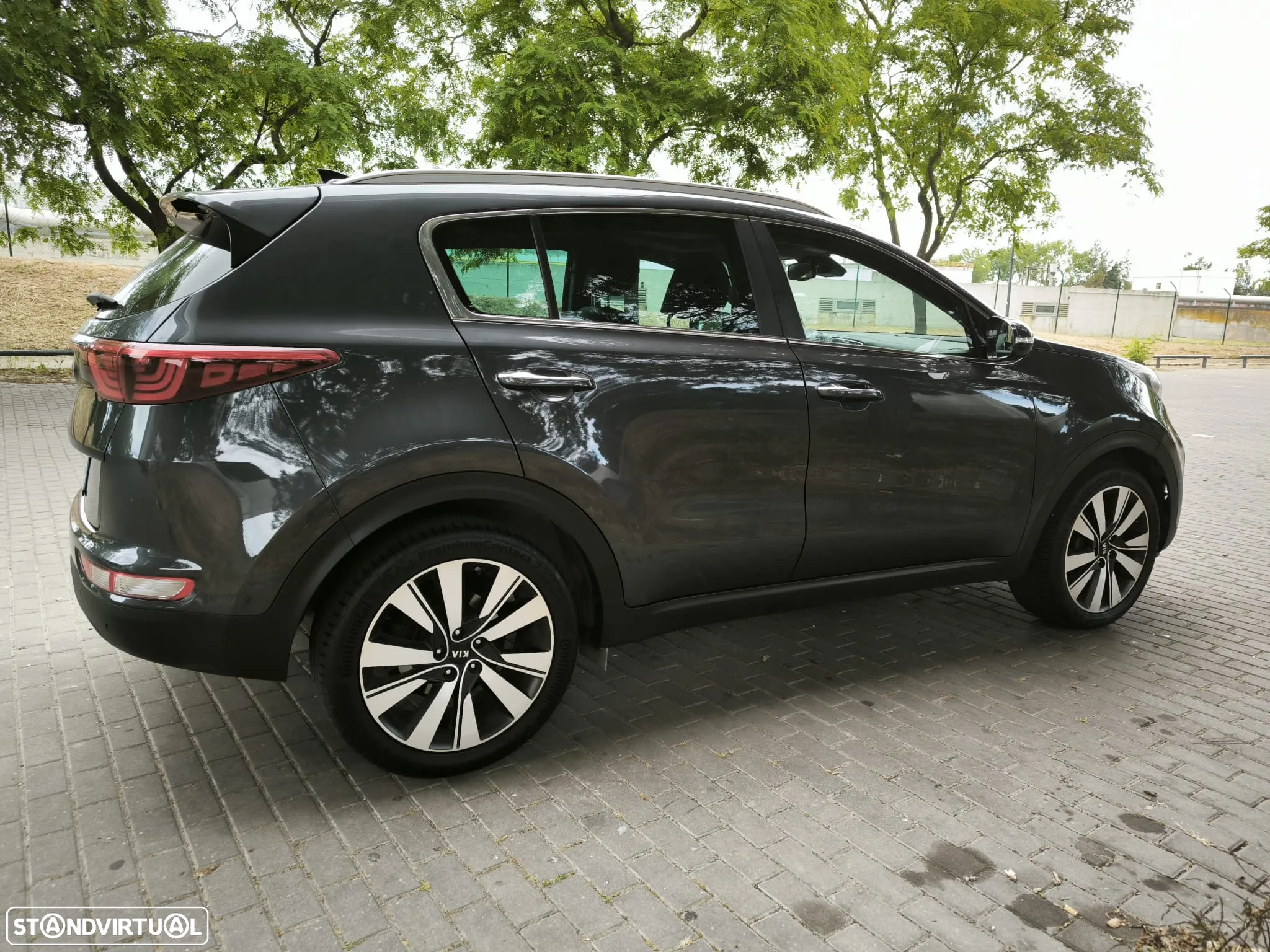 Kia Sportage 1.6 CRDI ISG SX - 8
