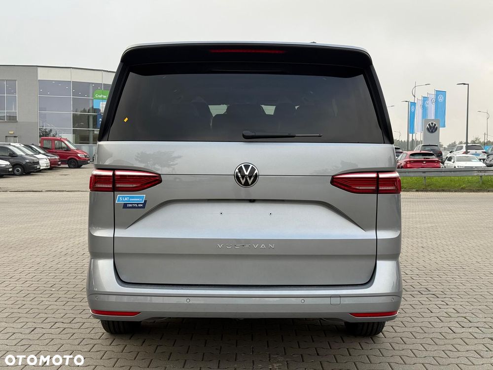Volkswagen Multivan 2.0 TDI L2 Family DSG - 8