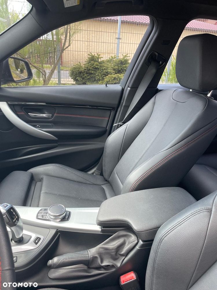 BMW Seria 3 330e iPerformance Sport Line - 8