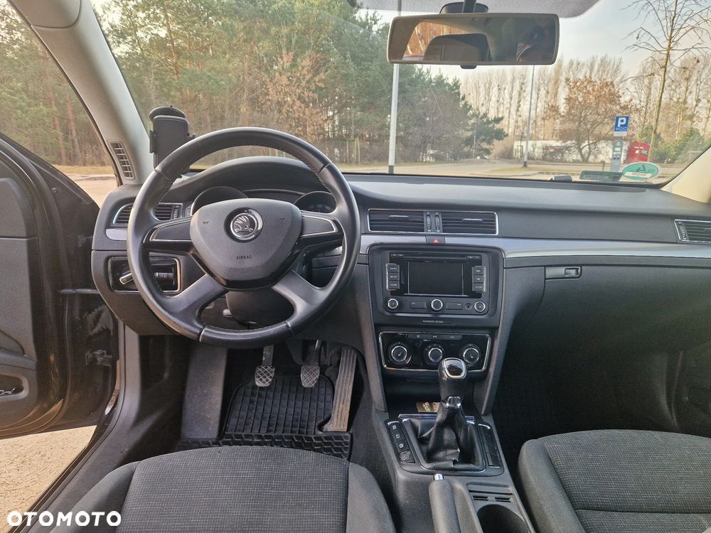 Skoda Superb 1.6 TDI Green tec Ambition - 18