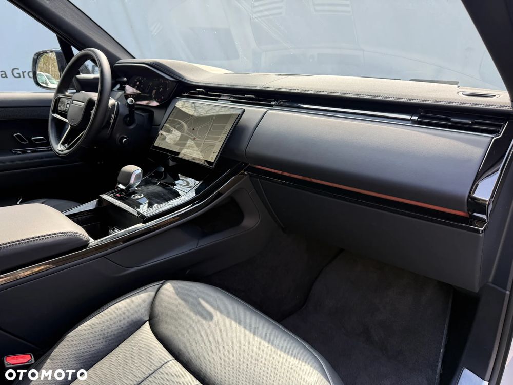 Land Rover Range Rover Sport D300 Dynamic HSE - 8