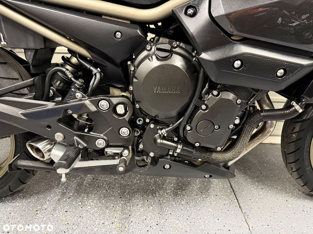 Yamaha XJ - 5
