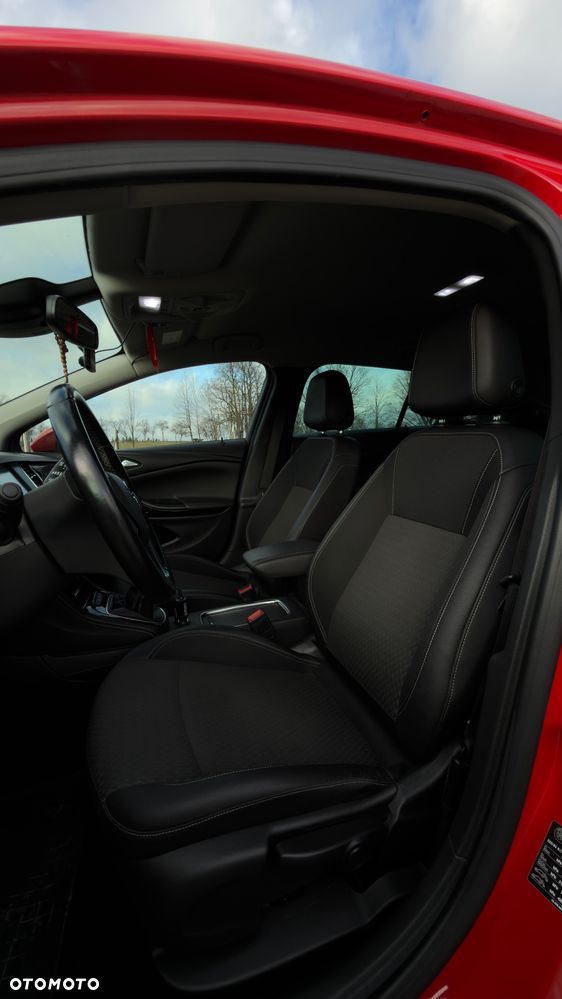 Opel Astra 1.4 T Elite S&S - 11