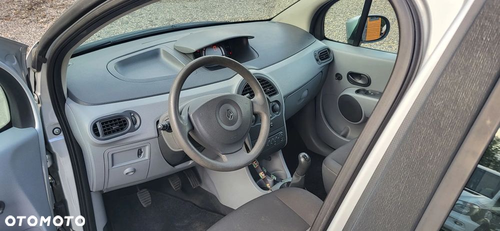Renault Modus - 10