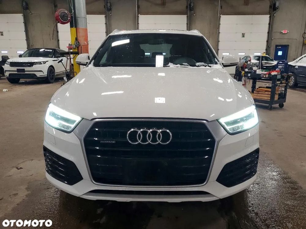 Audi Q3 45 TFSI Quattro S tronic - 1