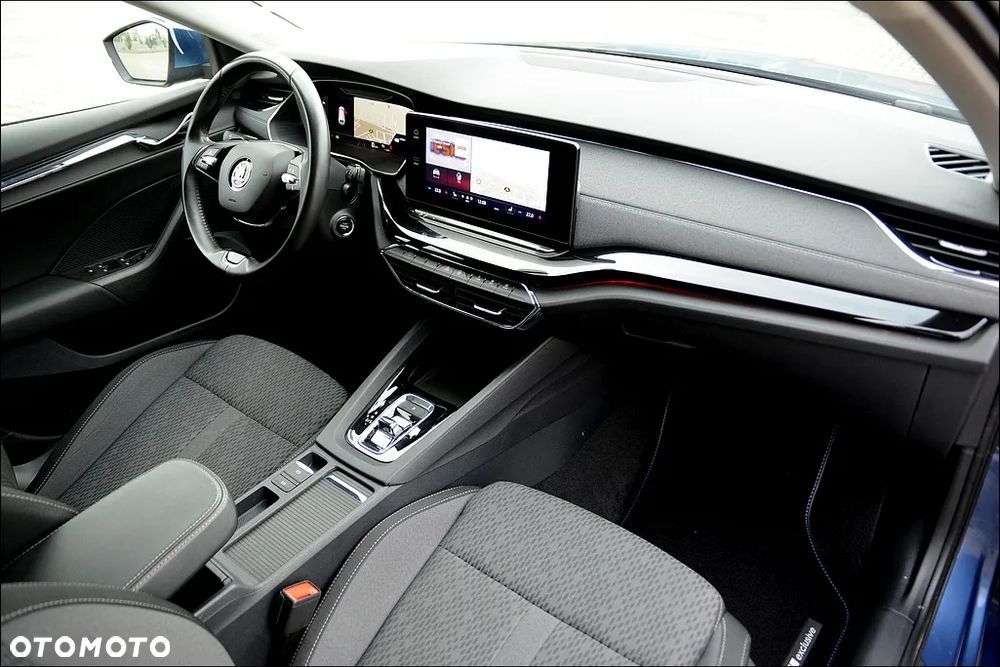 Skoda Octavia Combi 2.0 TDI DSG Ultimate - 25