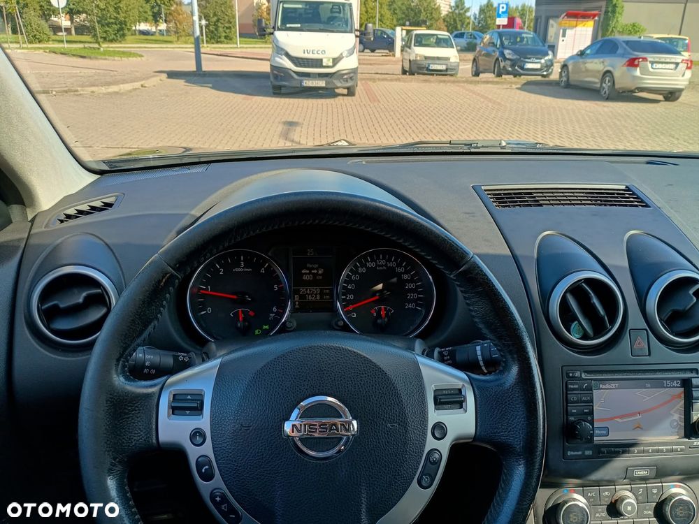 Nissan Qashqai+2 - 5