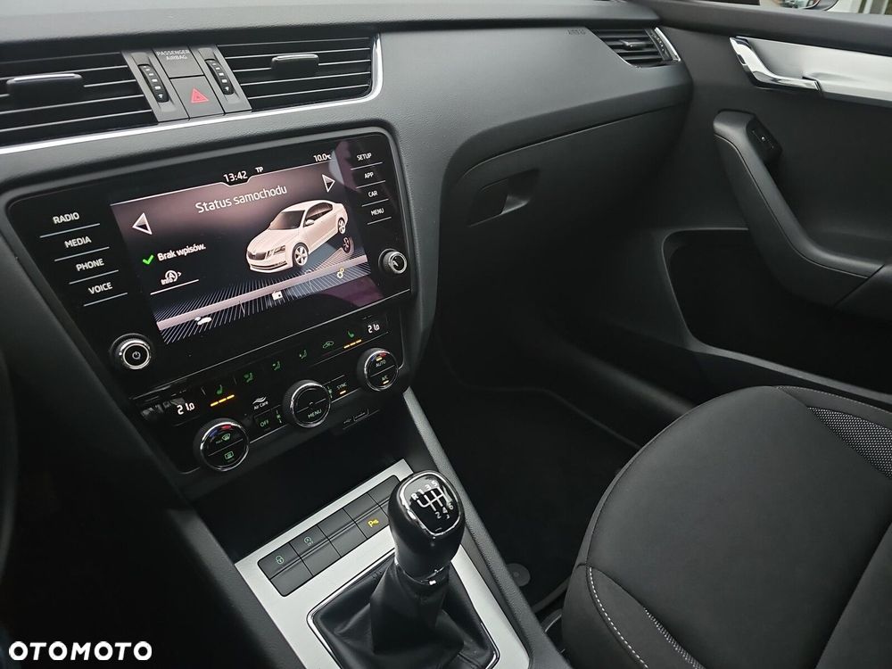 Skoda Octavia 1.5 TSI ACT Ambition - 21