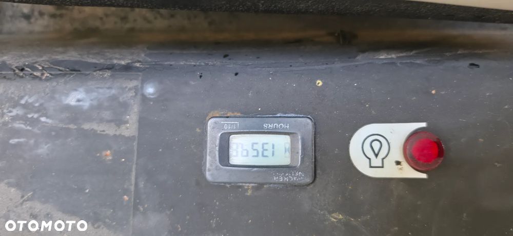 Zacieraczka samojezdna WACKER NEUSON CRT36 barikell - 8