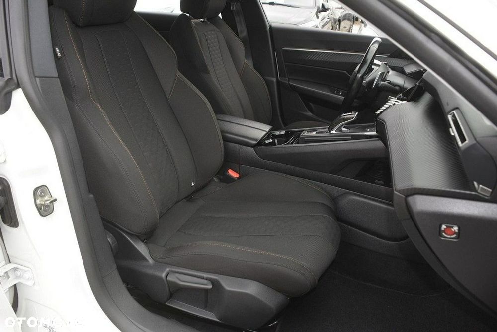 Peugeot 508 BlueHDi 130 EAT8 Allure - 19