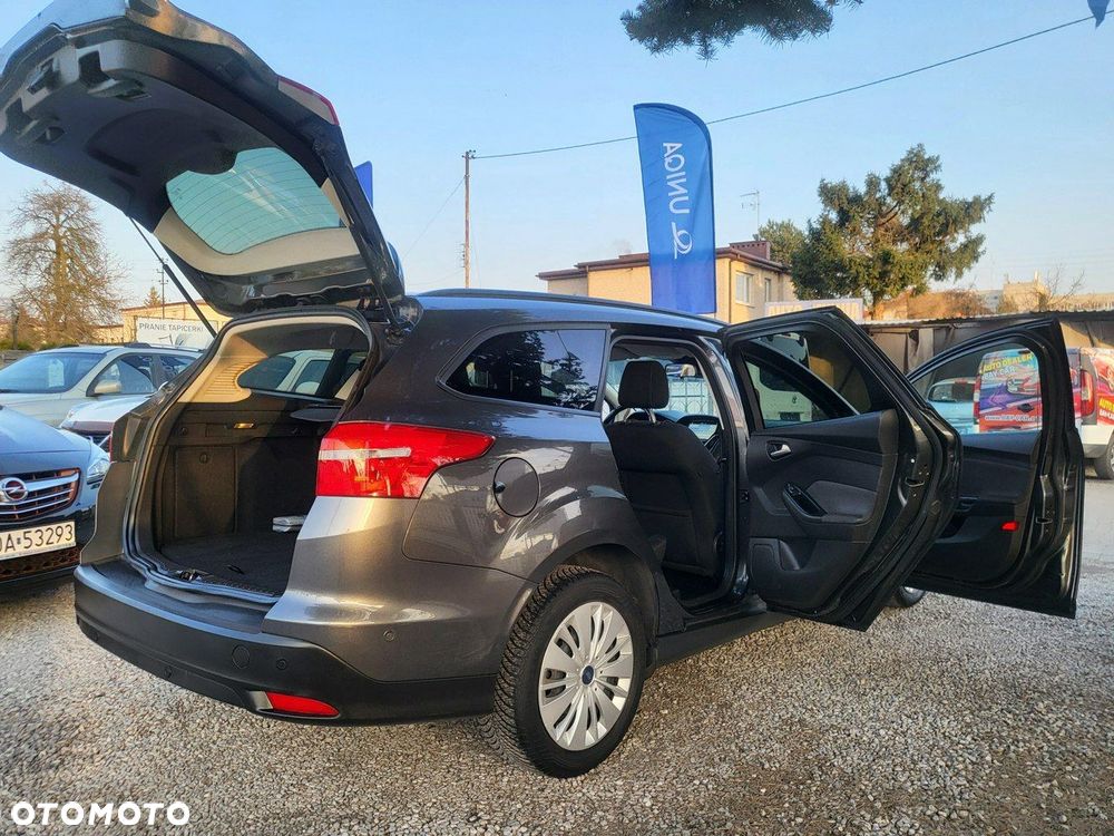 Ford Focus - 11