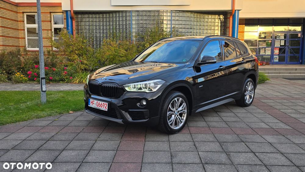 BMW X1 xDrive18d Sport - 36