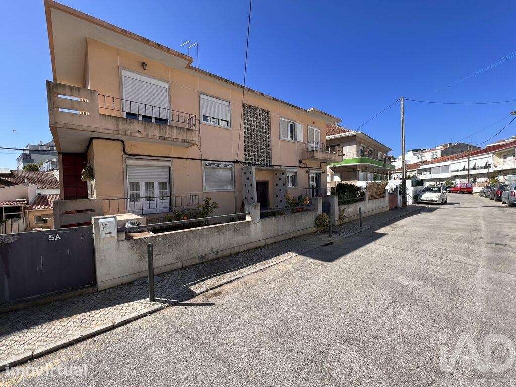 Apartamento T2 em Almada, Cova da Piedade, Pragal e Cacilhas de 67 m2 - Grande imagem: 2/22
