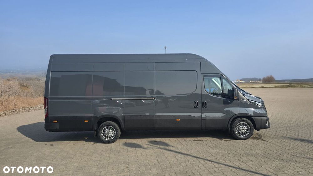 Iveco Daily 35S18HA8V Furgon 180KM Automat - 7