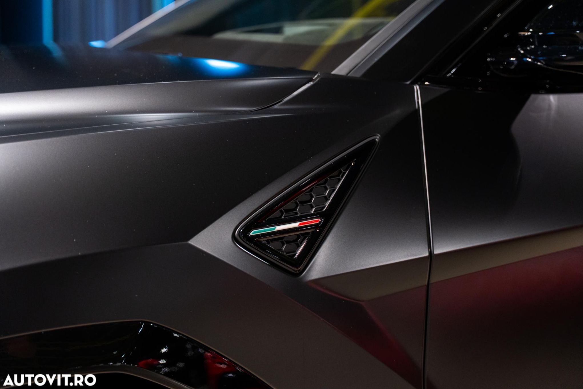 Lamborghini URUS - 11