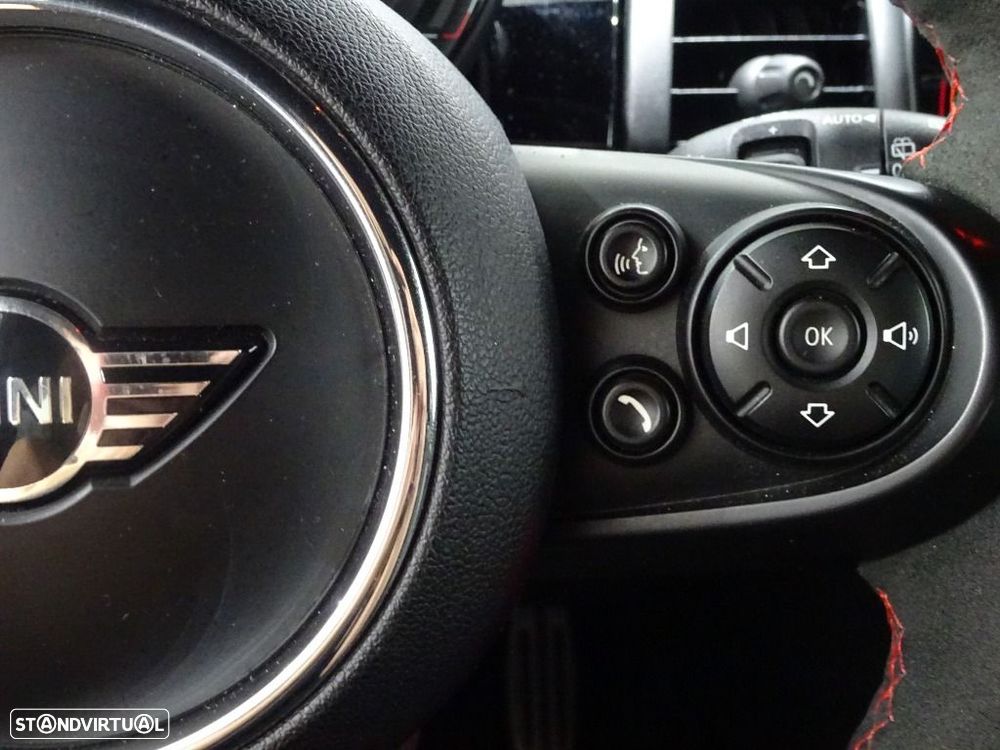 MINI 3 Portas John Cooper Works - 17