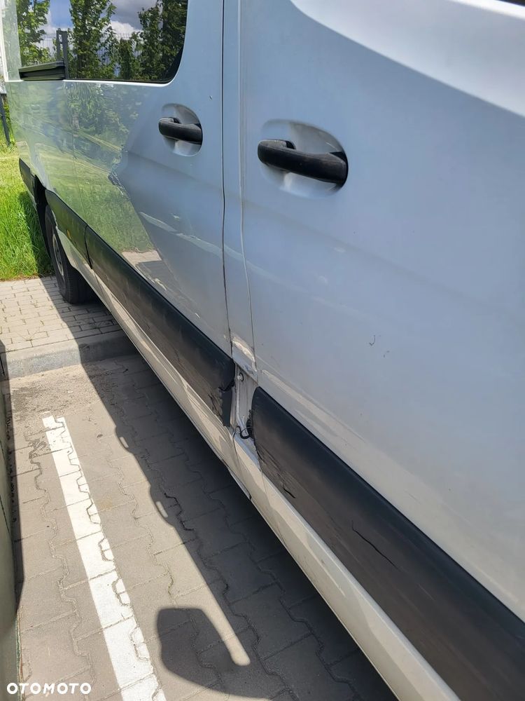 Mercedes-Benz Sprinter - 7