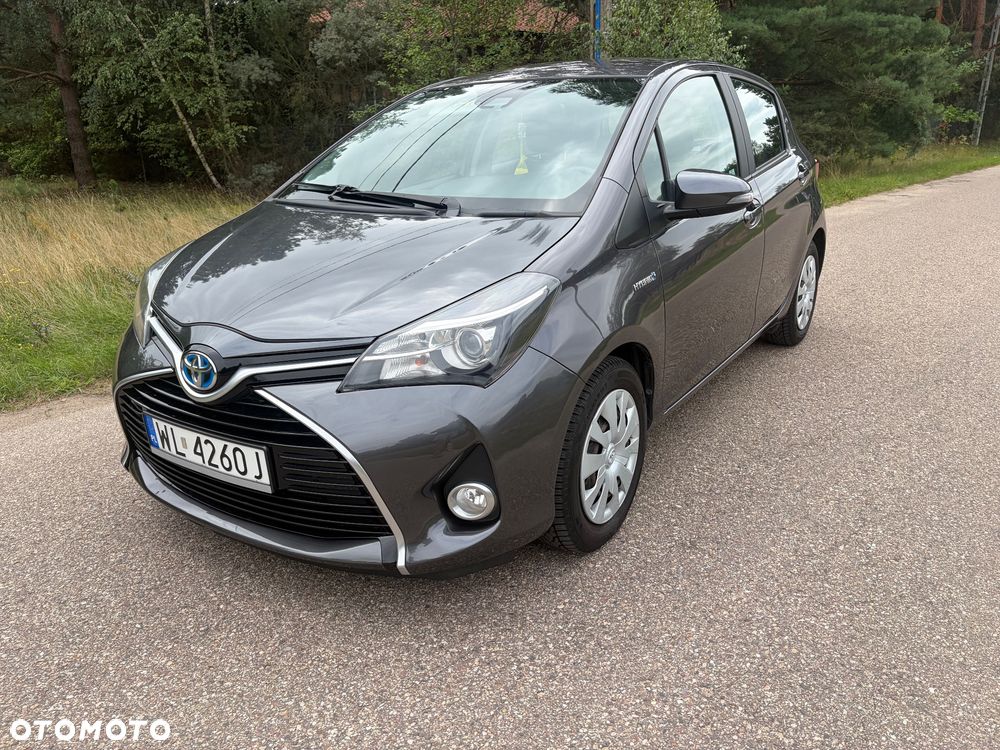 Toyota Yaris Hybrid 100 Active EU6 - 9