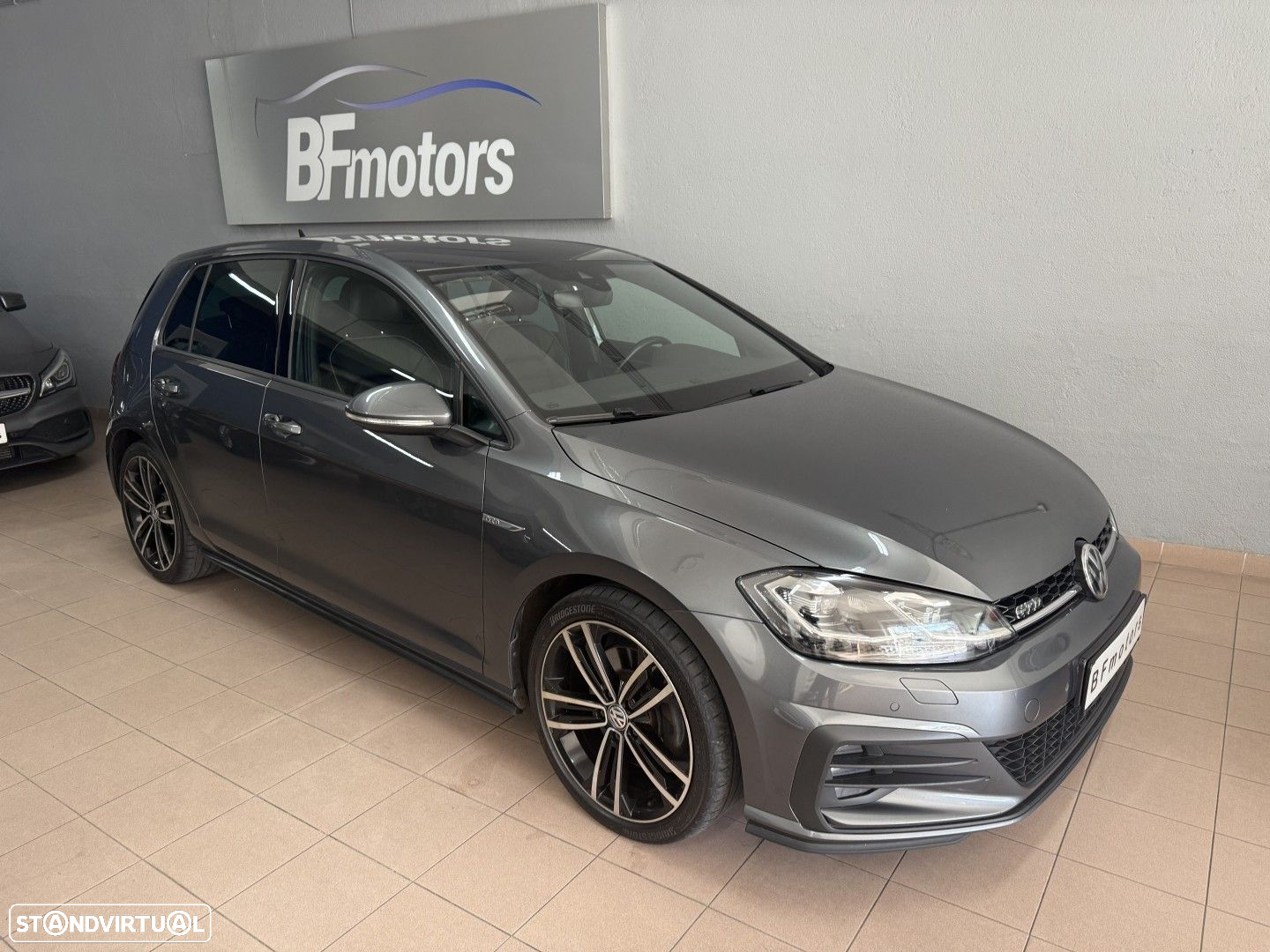 VW Golf 2.0 TDI GTD DSG - 2