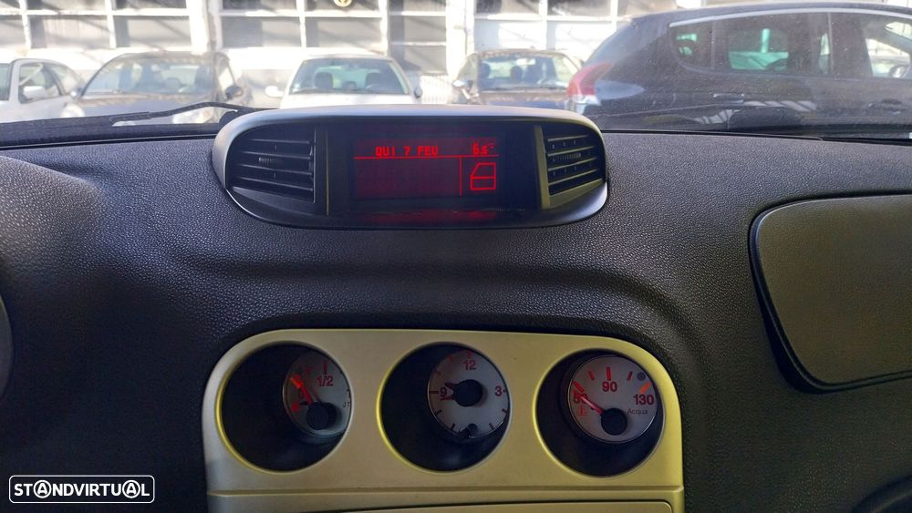 Alfa Romeo 147 1.9 JTD Progression - 10