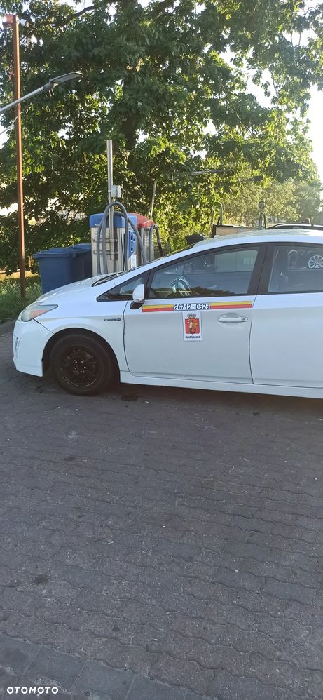 Toyota Prius 1.8 HSD Luna - 14