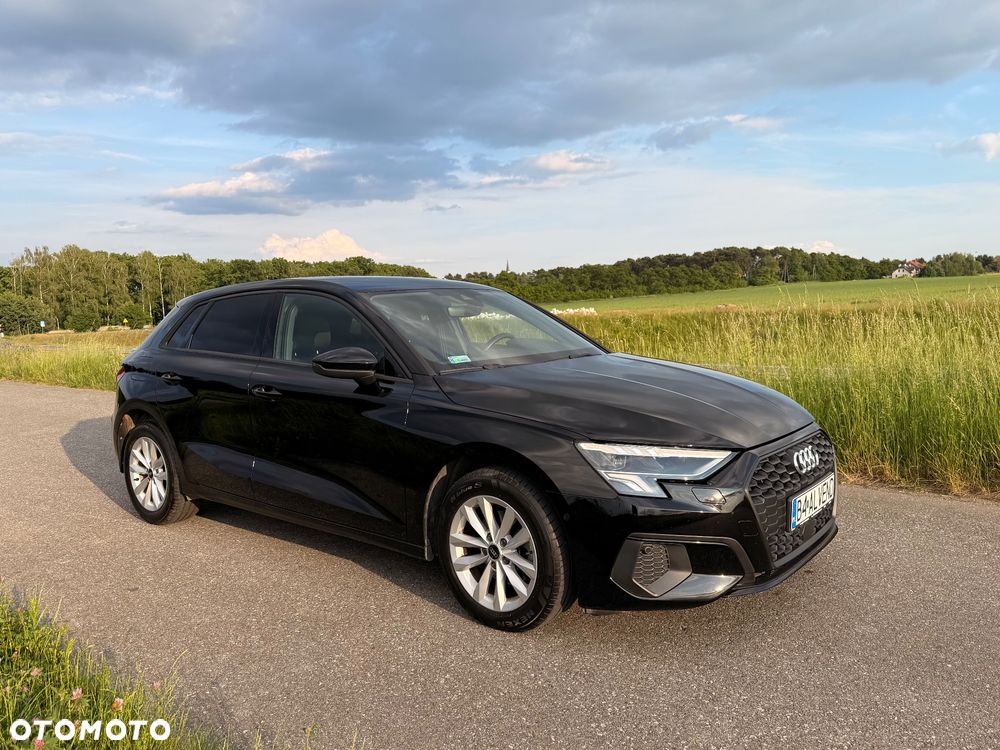 Audi A3 Sportback 35 TFSI mHEV S tronic - 2