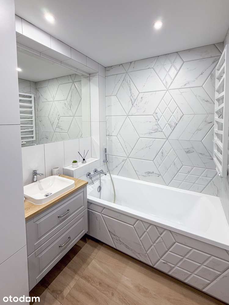 Przestronne 3 pokoje, 2 łazienki, balkon | Os. Projektant