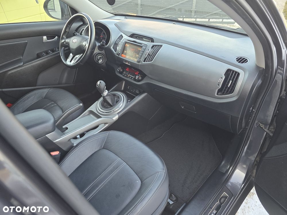 Kia Sportage 1.6 GDI 2WD Attract - 6