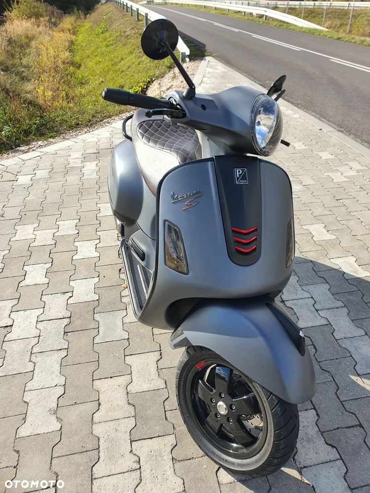 Piaggio Vespa - 1