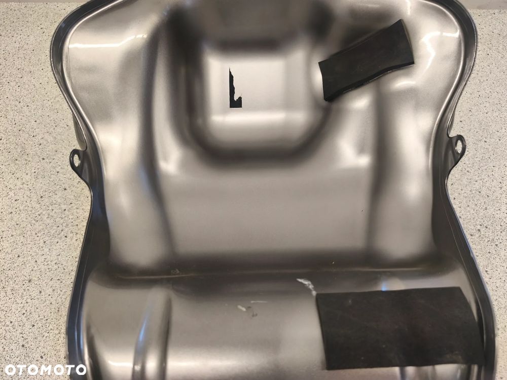 Bak, zbiornik paliwa Kawasaki Z900 Z 900 - 17