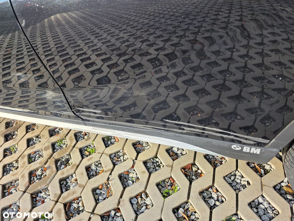 BMW X1 sDrive18d Sport Line - 18