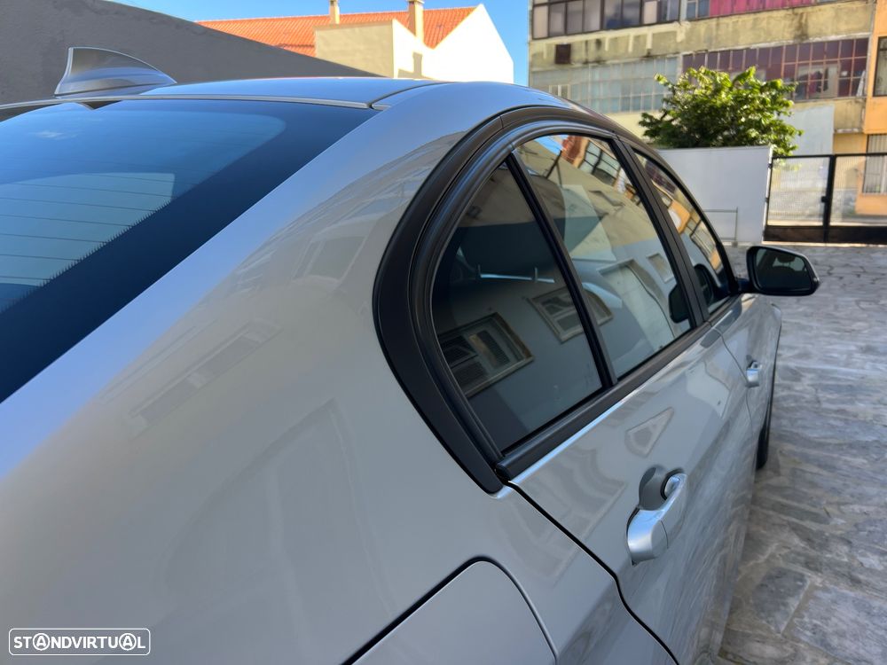 BMW 318 d Line Modern - 16