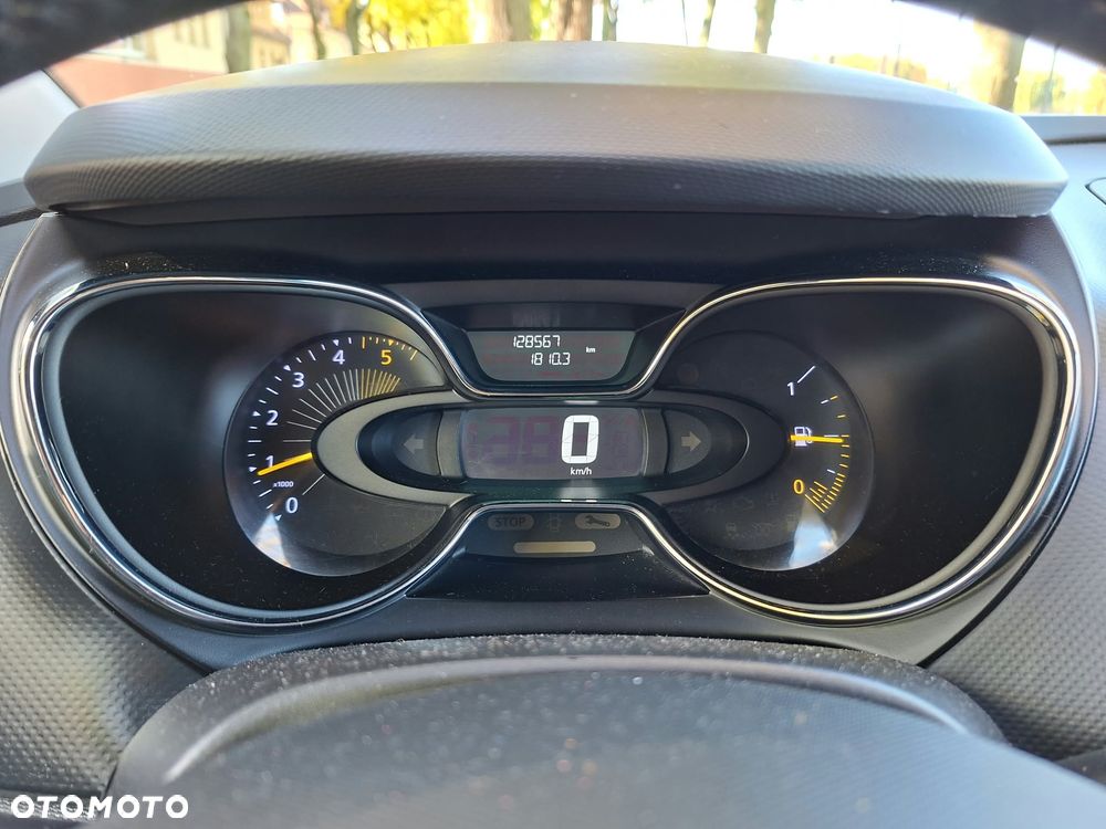 Renault Captur - 10