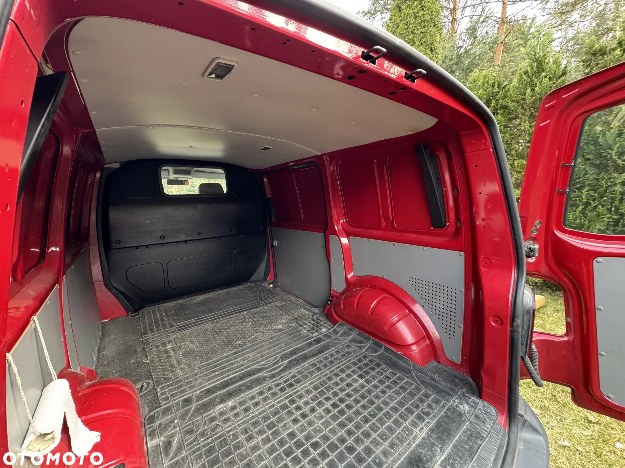 Volkswagen Transporter T5 TDI L1H1 - 6