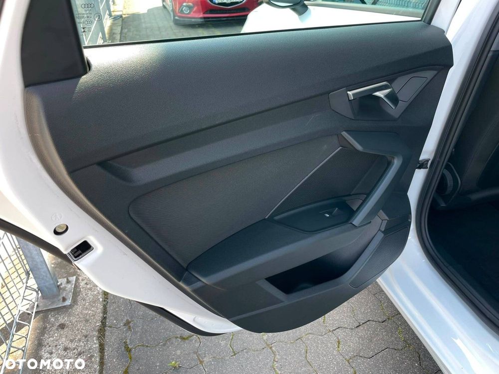 Audi A3 Sportback - 10