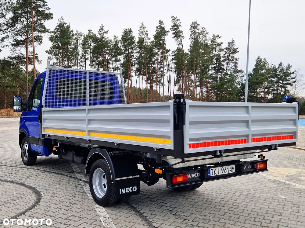 Iveco DAILY - 7