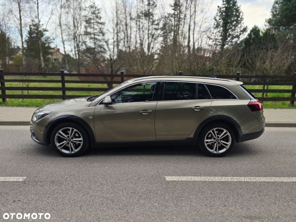 Opel Insignia 2.0 CDTI Cosmo 4x4 S&S - 18