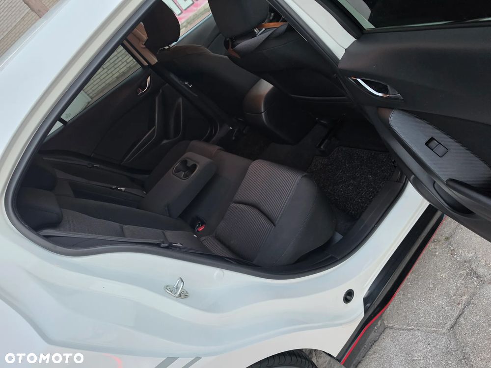 Mazda 3 SKYACTIV-D 150 Automatik Sports-Line - 18
