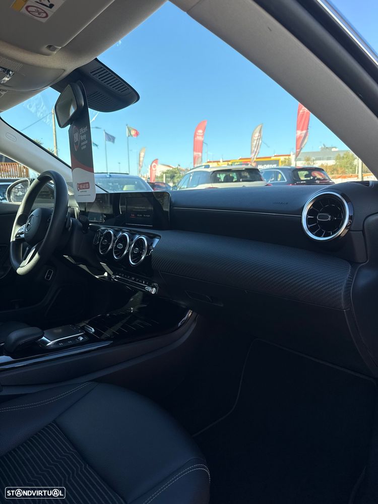 Mercedes-Benz CLA 250 e 8G-DCT Progressive - 17