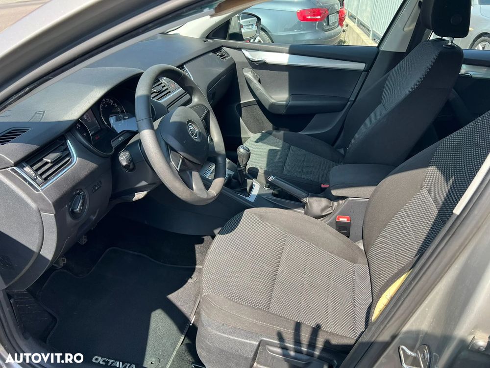 Skoda Octavia Combi 1.2 TSI Ambition - 8